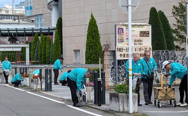 ���|����